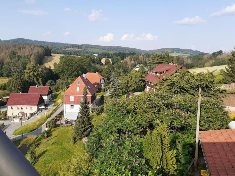 Schoene Und Ruhige Ferienwohnung In Ottendorf Зебніц Екстер'єр фото